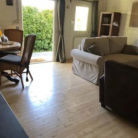 לינה וארוחת בוקר Zevenhuizen